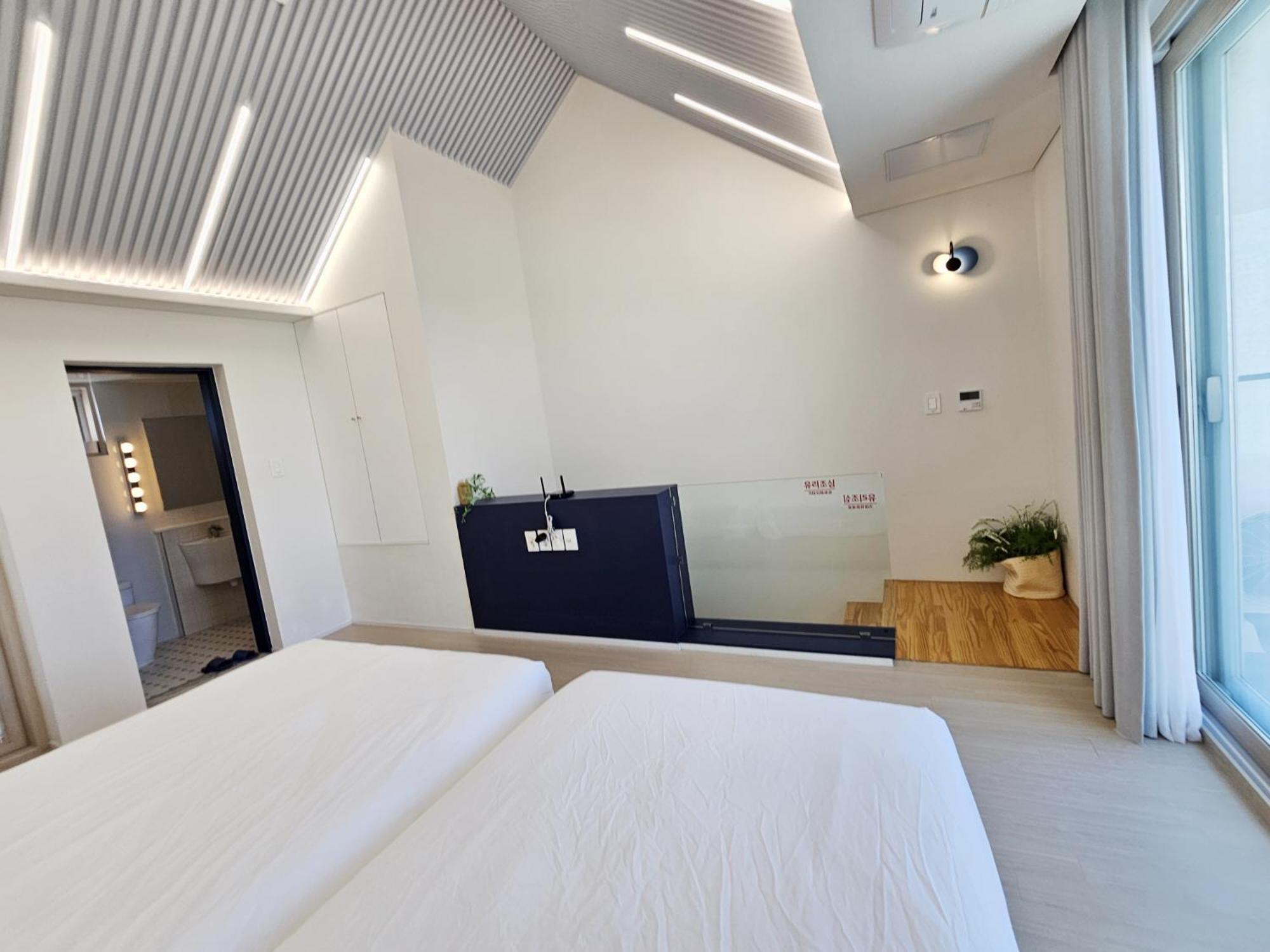 Jeju Badayeon Villa ソギポ エクステリア 写真
